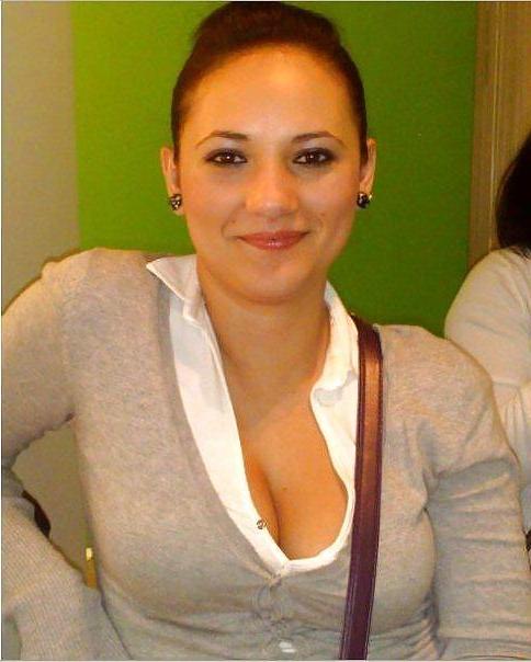 14P Turkish Busty Girl
