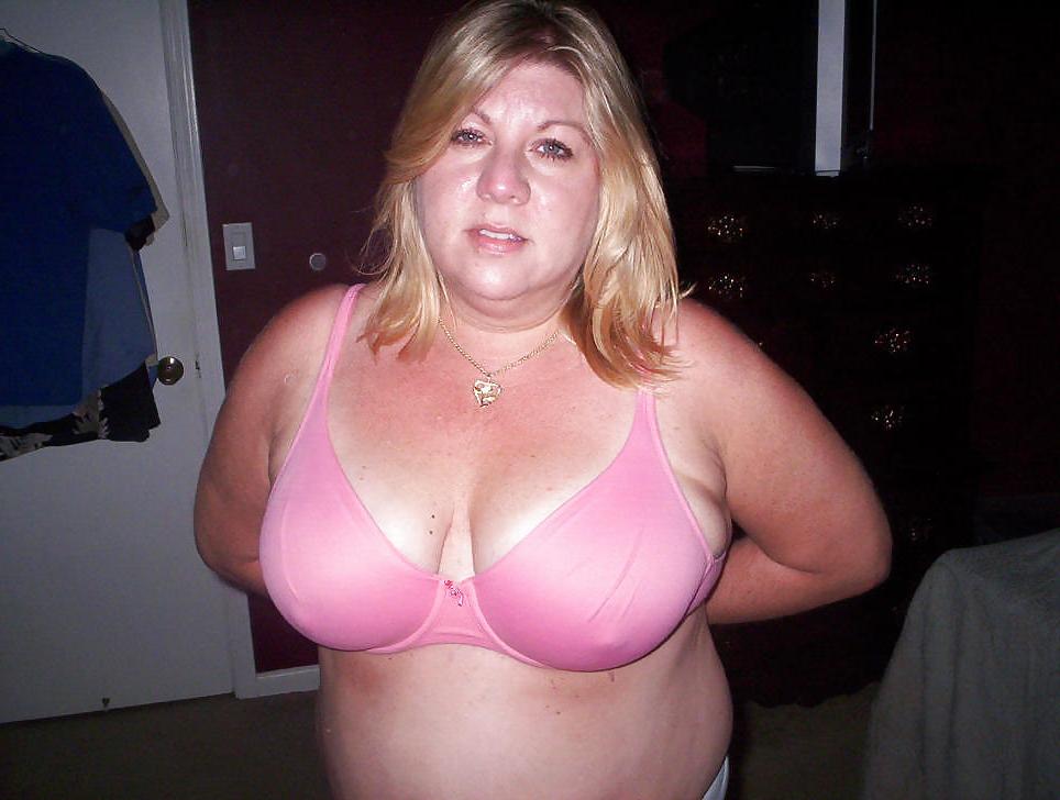 25P Big Saggy Tits BBW Wife Marie