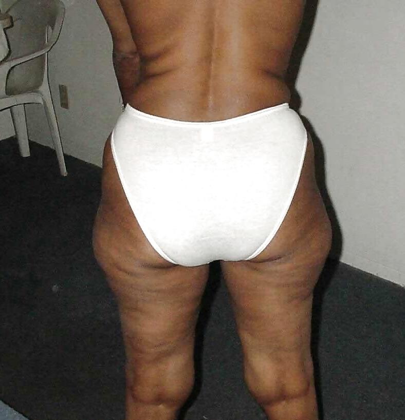 10P Black girls in panties