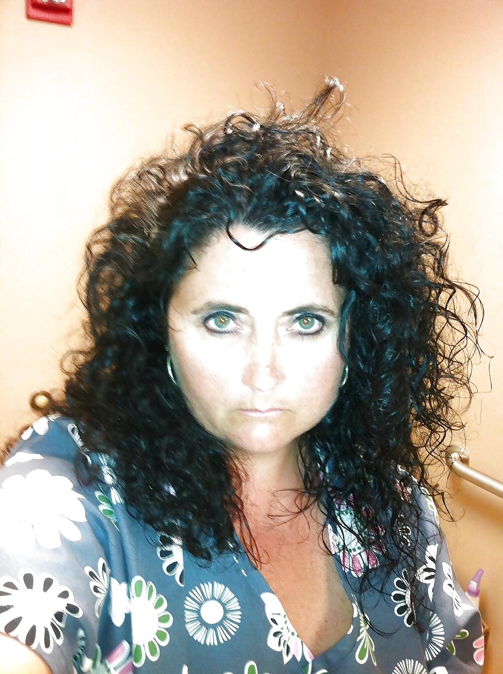 10P Gorgeous Wife