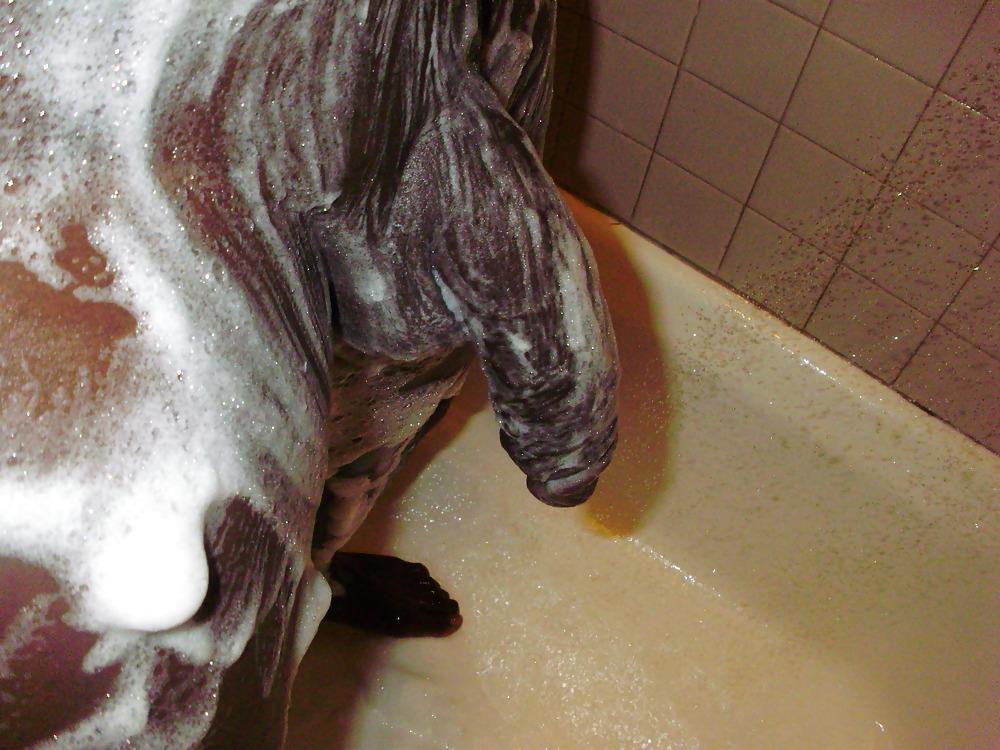 25P Shower time with MrNorview
