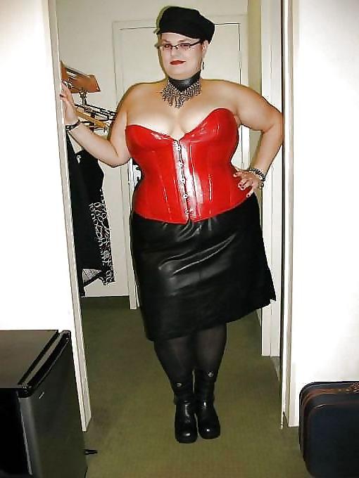 25P SEXY & DOMINANT BBW's