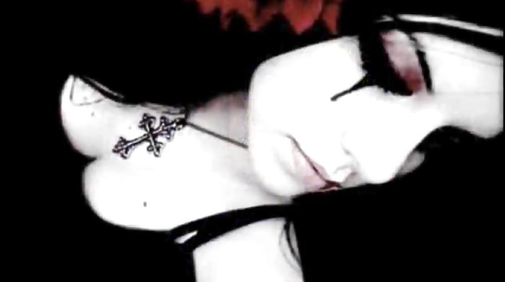 10P Gothic Babes