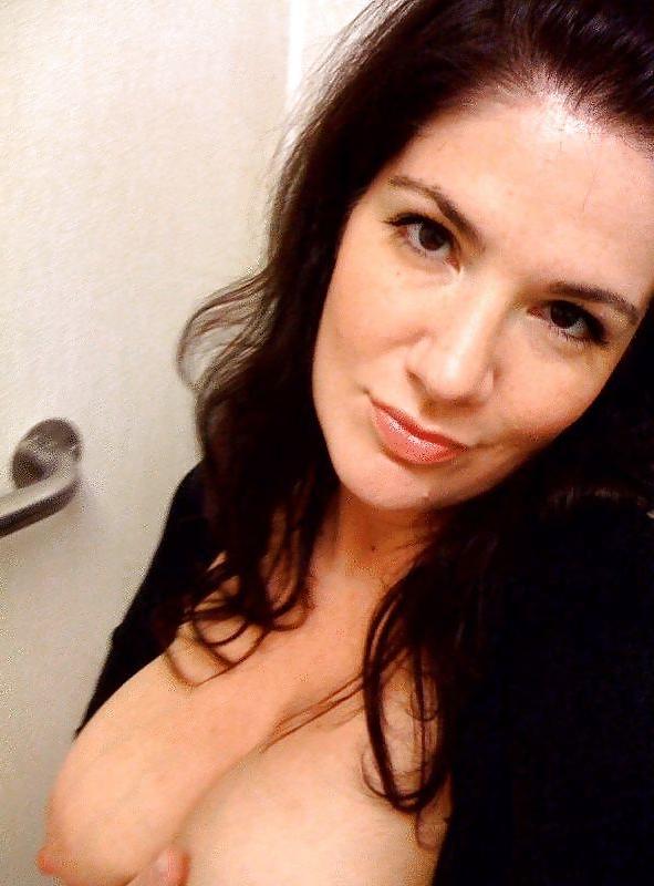 5P Gorgeous milf with amazing rack