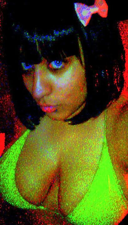 25P Big tits uk british paki indian slut