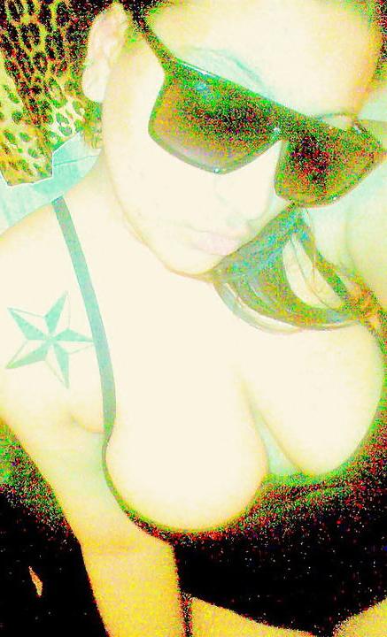 25P Big tits uk british paki indian slut