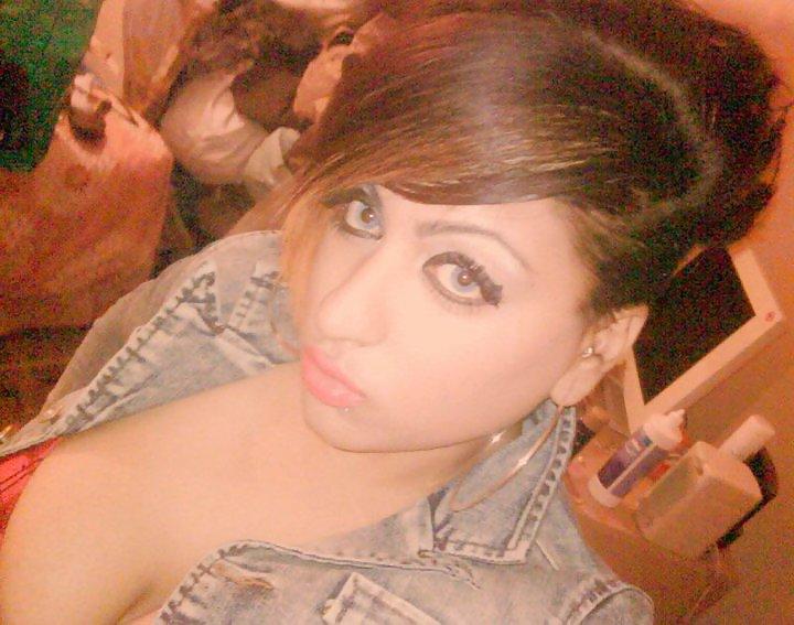 25P Big tits uk british paki indian slut