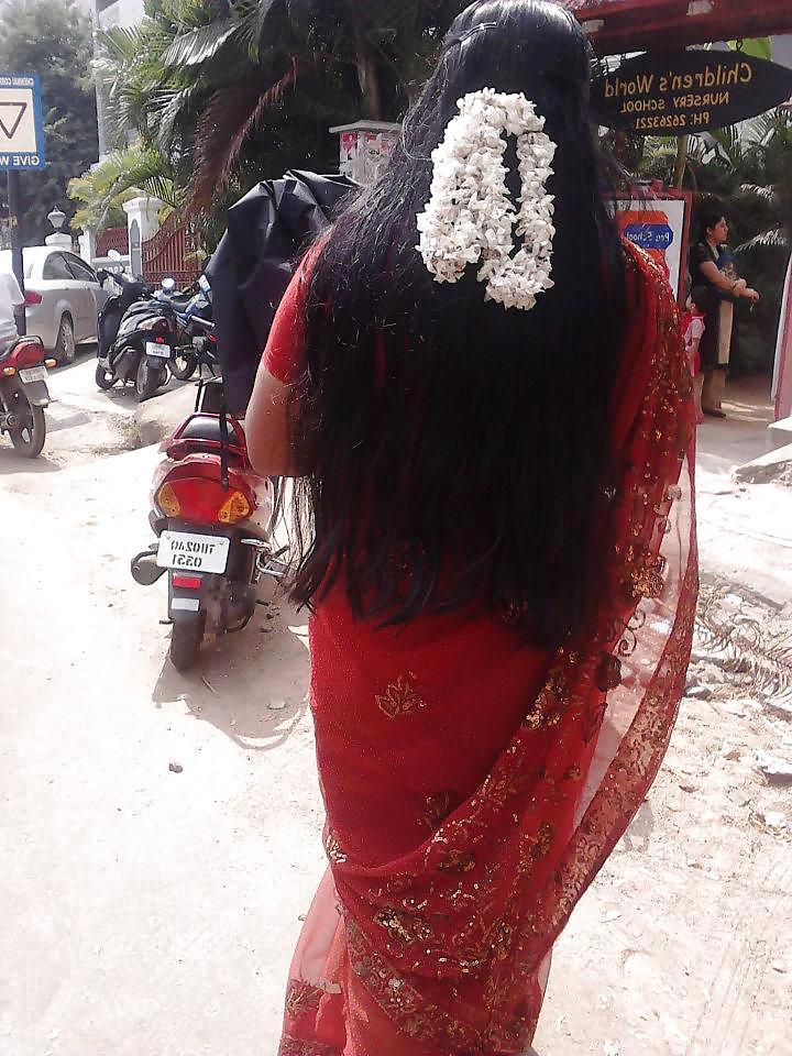 23P Indian Long Hair Auntys And Girls 