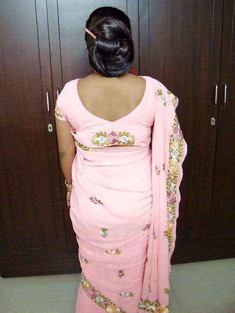 23P Indian Long Hair Auntys And Girls 