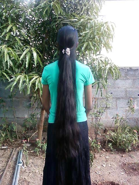 23P Indian Long Hair Auntys And Girls 