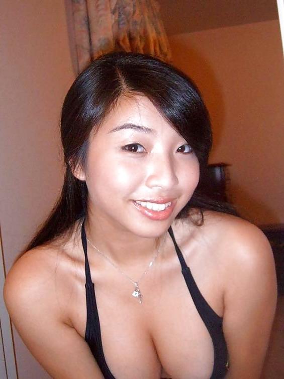 25P Asian lovely girl