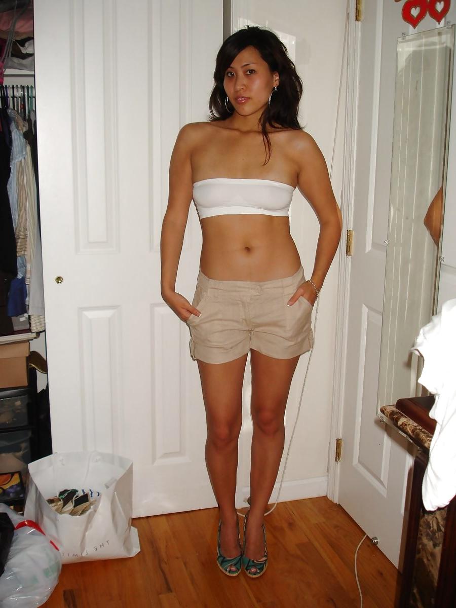 25P Asian lovely girl