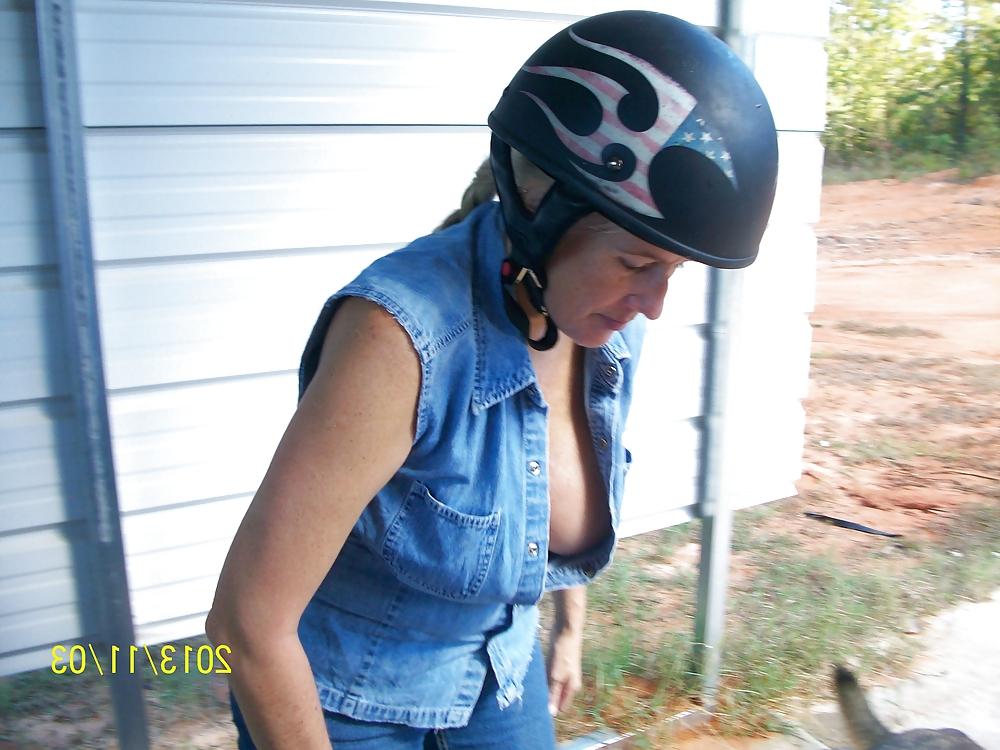 18P Nipple peeks - N. C. 