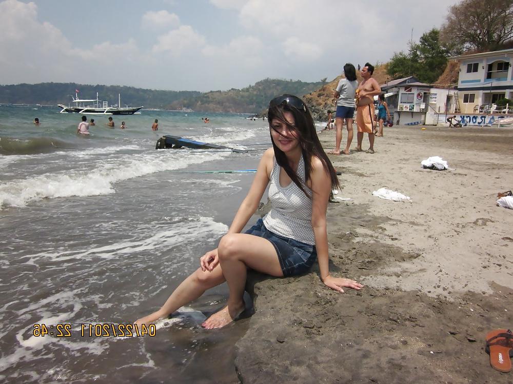 25P Rare sweet girls in saree and bikini: Collected from net