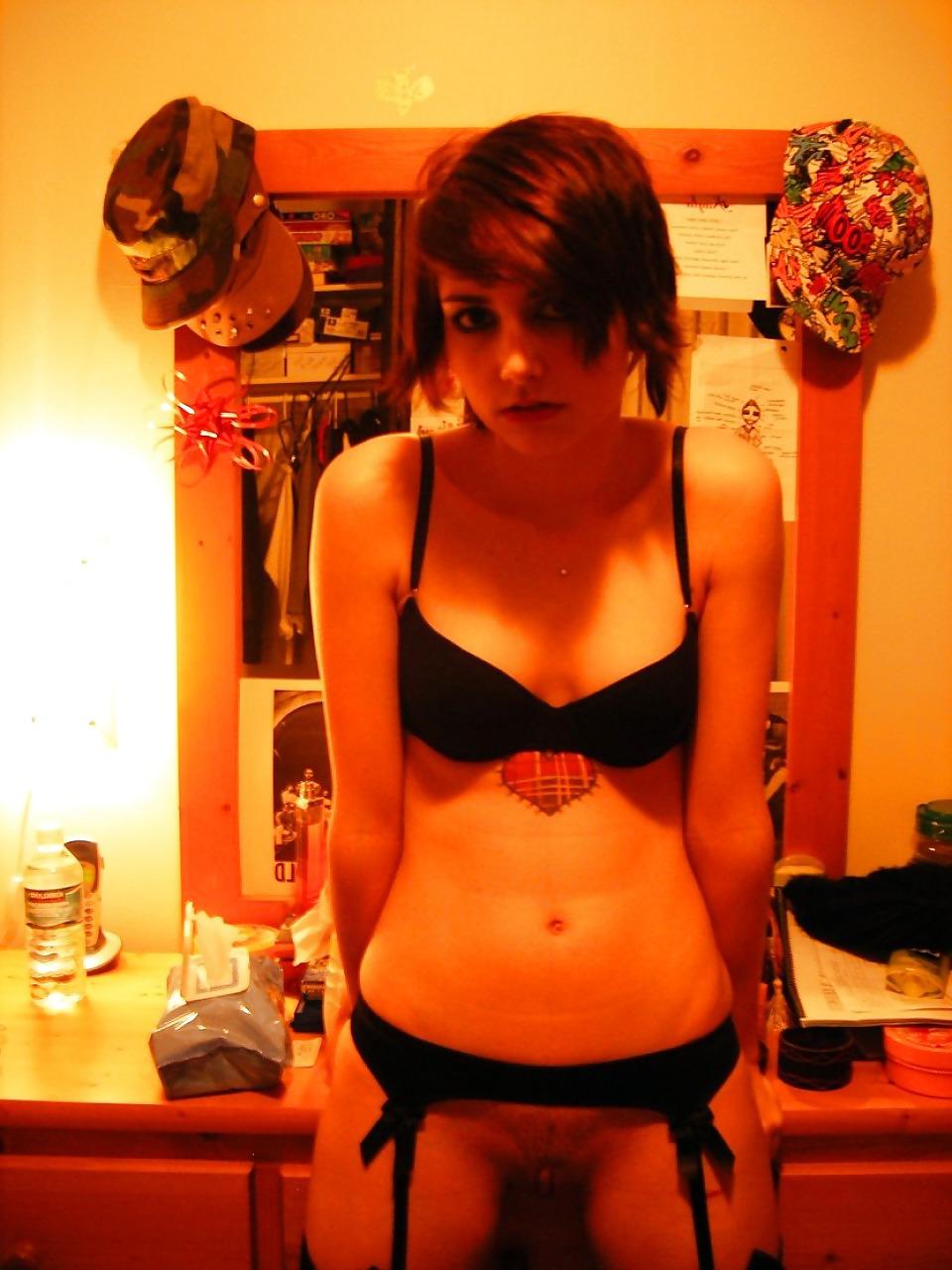 21P Gothic Beauties I