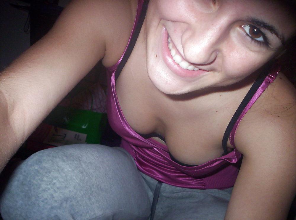 25P Stolen Pics - Brunette in Shower