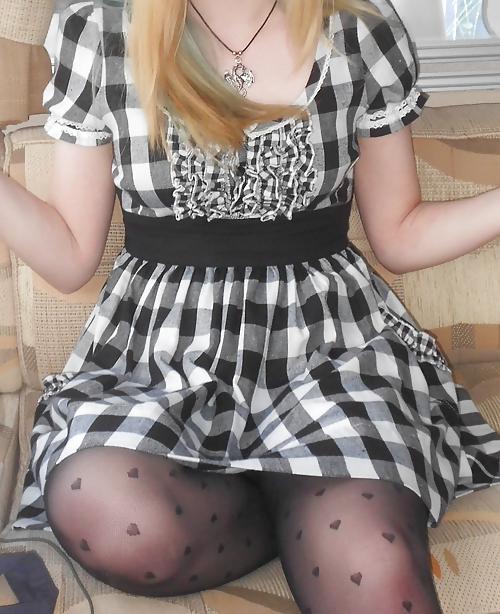 20P British teen babe