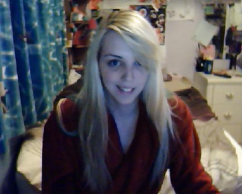 20P British teen babe