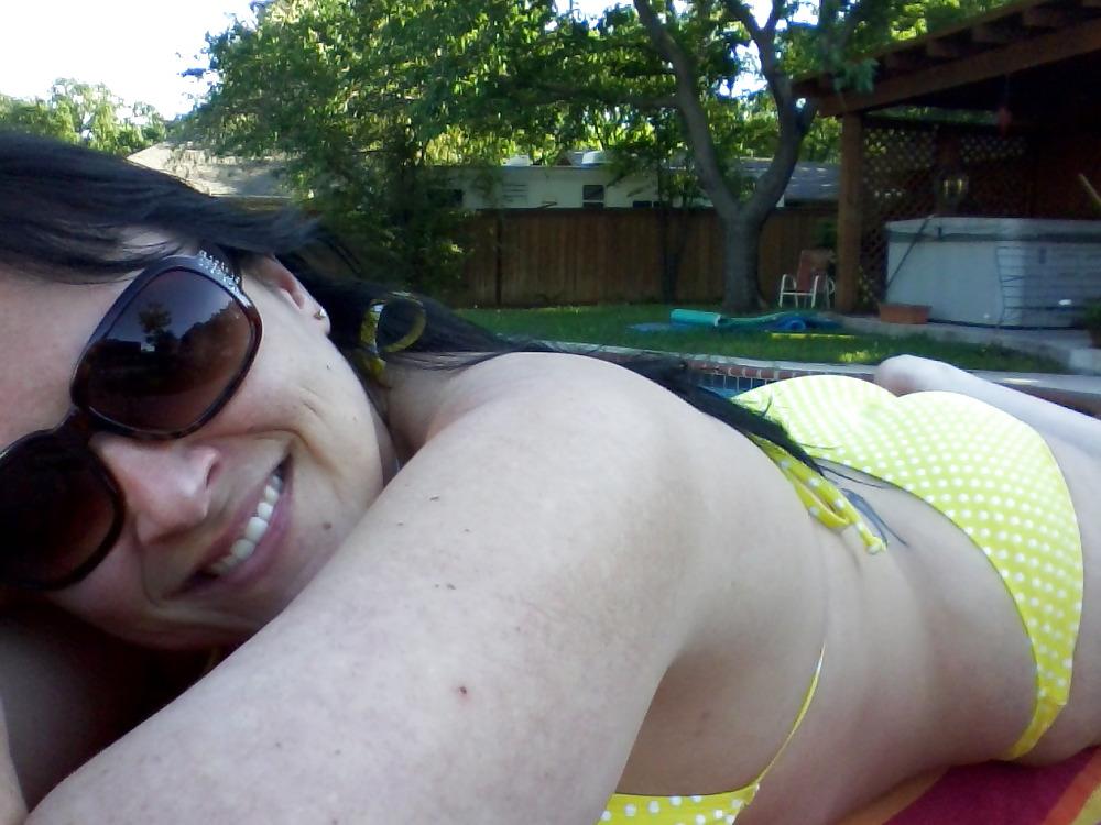 25P Mature BBW Wife