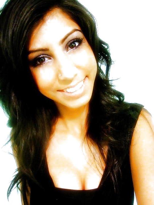25P Turkish Arab Teen Nudes