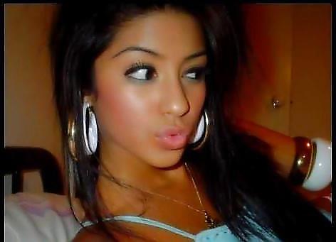 25P Turkish Arab Teen Nudes