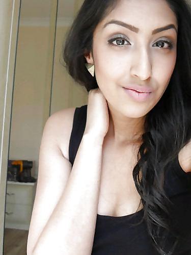 25P Turkish Arab Teen Nudes