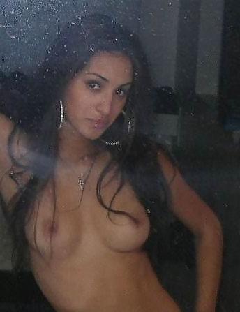 4P Gorgeous latina