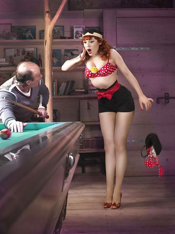 25P Beer 'n' Billiards  (Modern Retro)