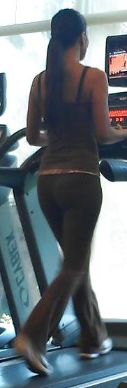 6P Hot Milf Neighbor Visible Panty Line