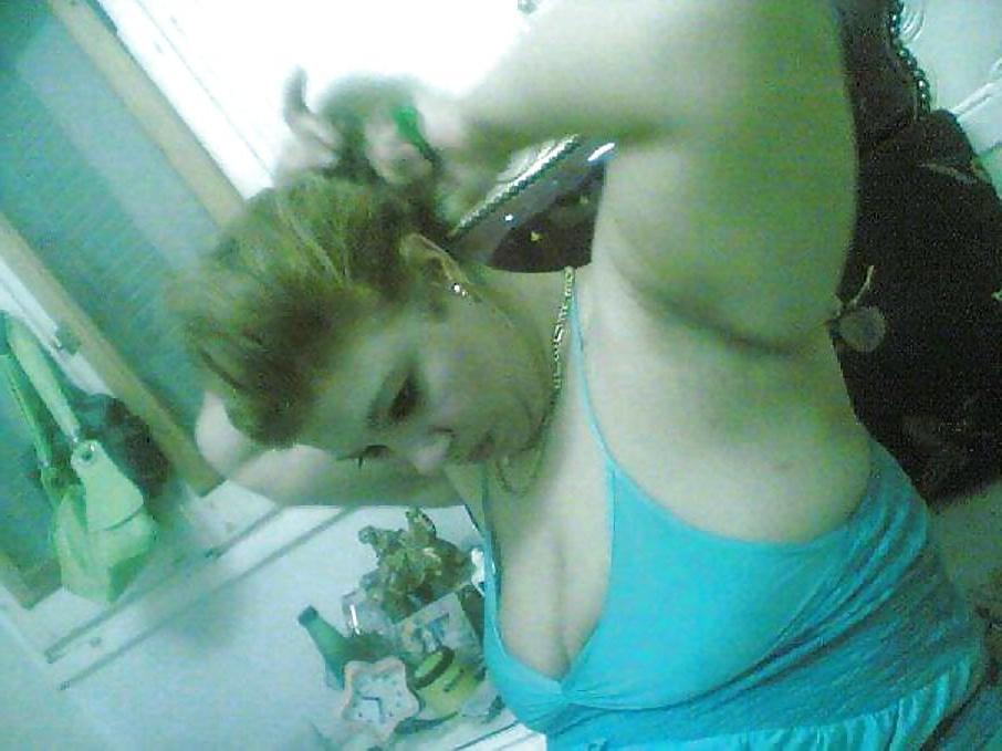 5P Arab turkish women 40