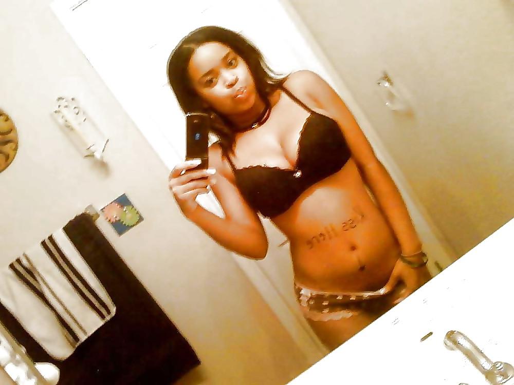 24P Amateur Black Girls 11