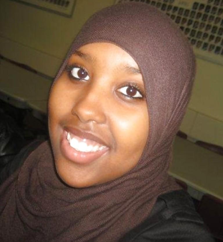 4P Beautiful Black Muslim Woman I'd Love To Fuck