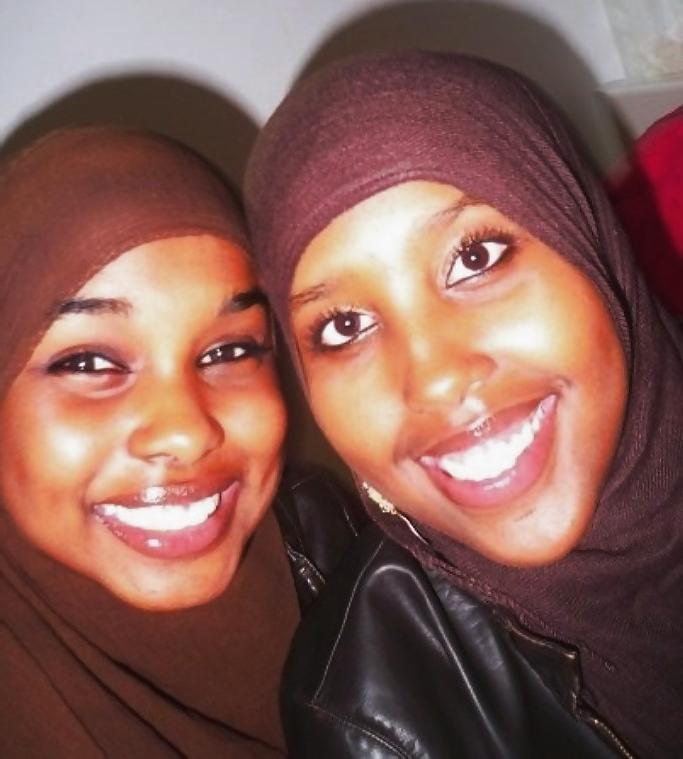 4P Beautiful Black Muslim Woman I'd Love To Fuck