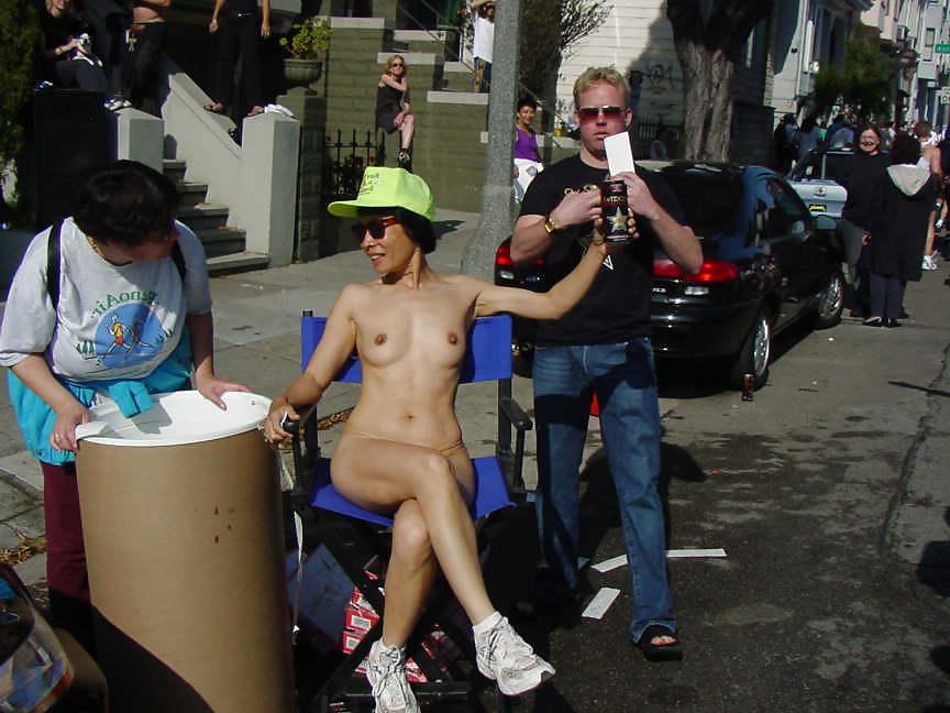 23P EROTIQUE the asian exhibitionist