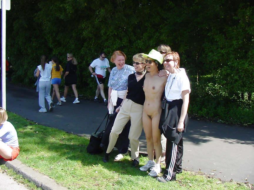 23P EROTIQUE the asian exhibitionist