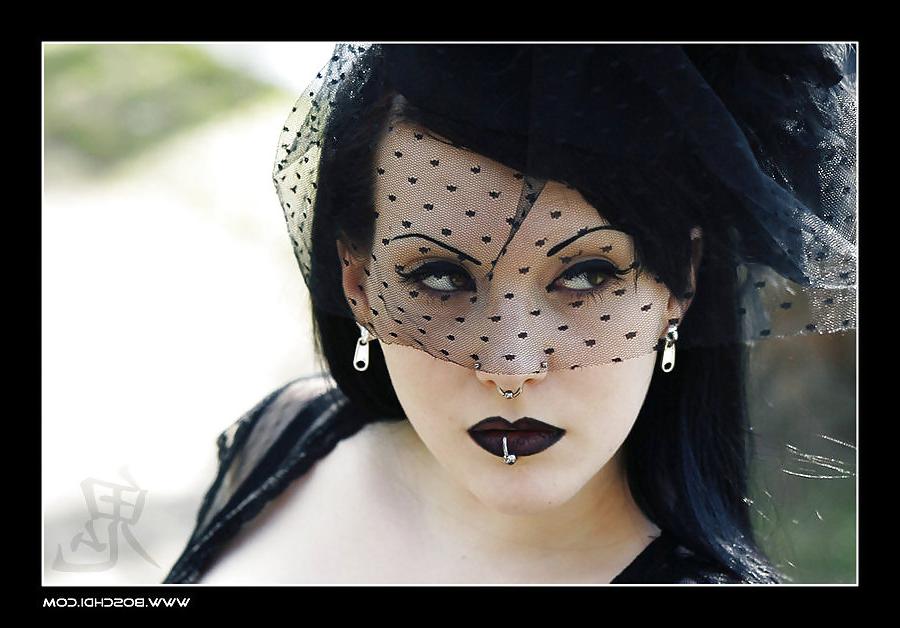 18P Gothic I
