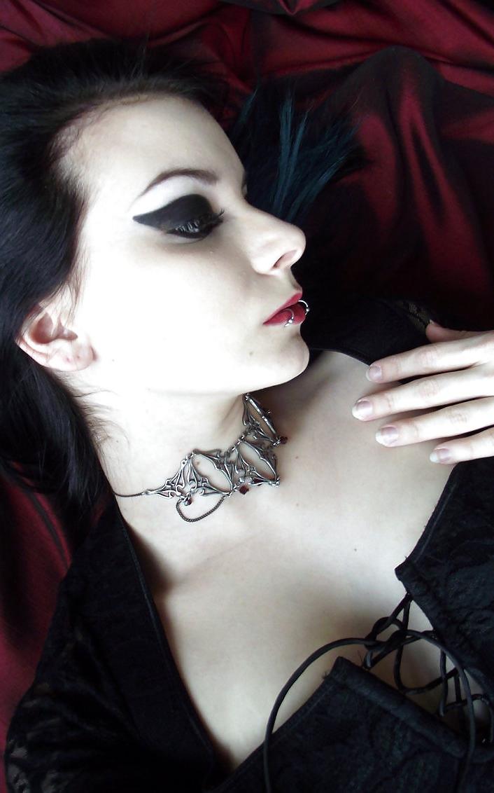 18P Gothic I