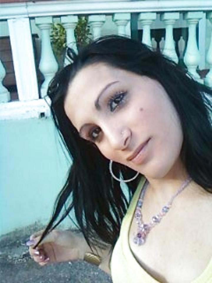 12P Gorgeous Italian: Daniela part 1