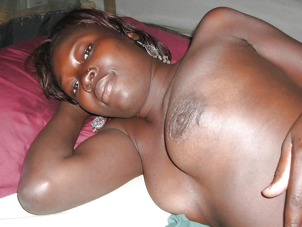 25P Amateur Black Girls 25