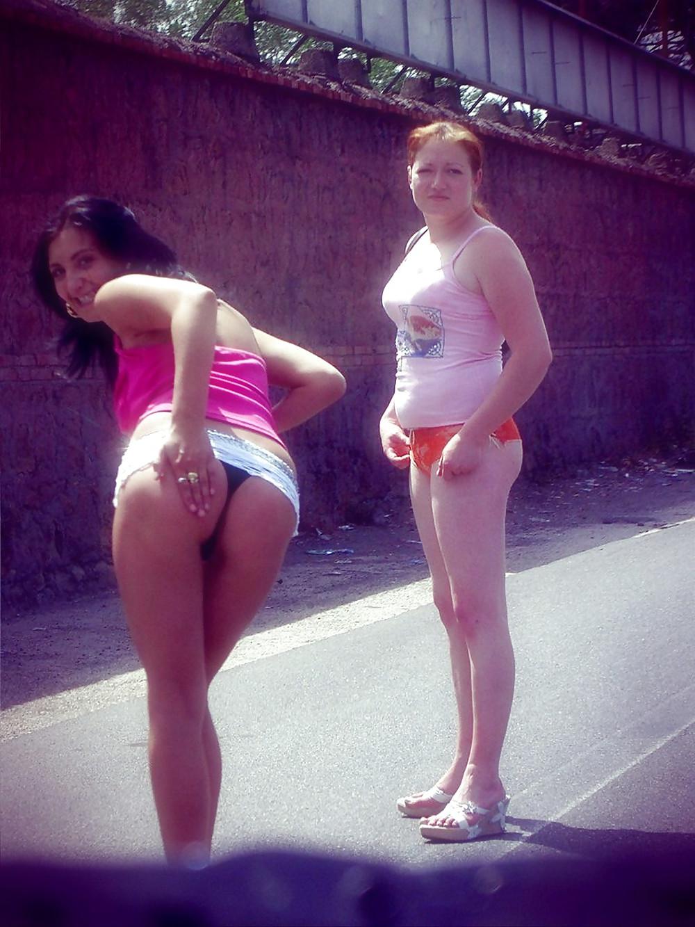 25P Selling Themselves On The Street - Asian Hookers