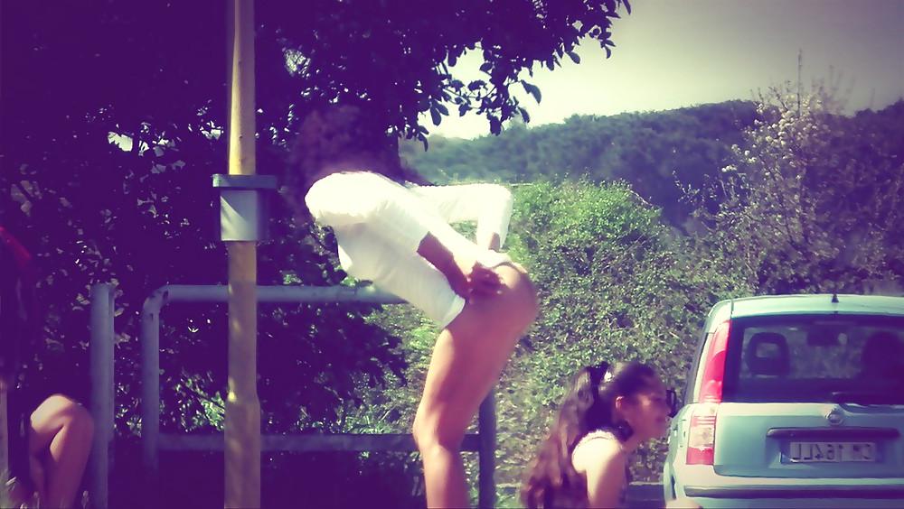 25P Selling Themselves On The Street - Asian Hookers