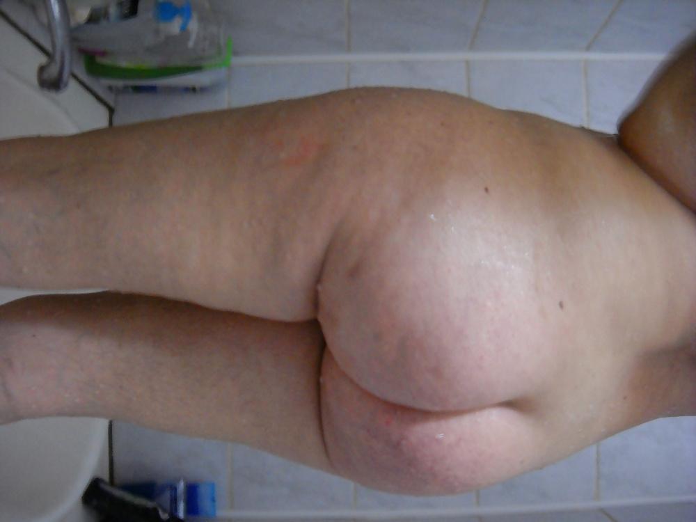 8P Wife shower