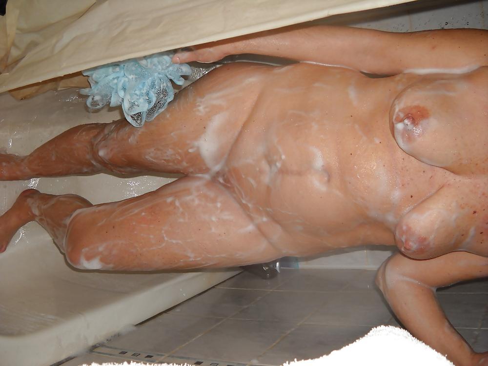 8P Wife shower