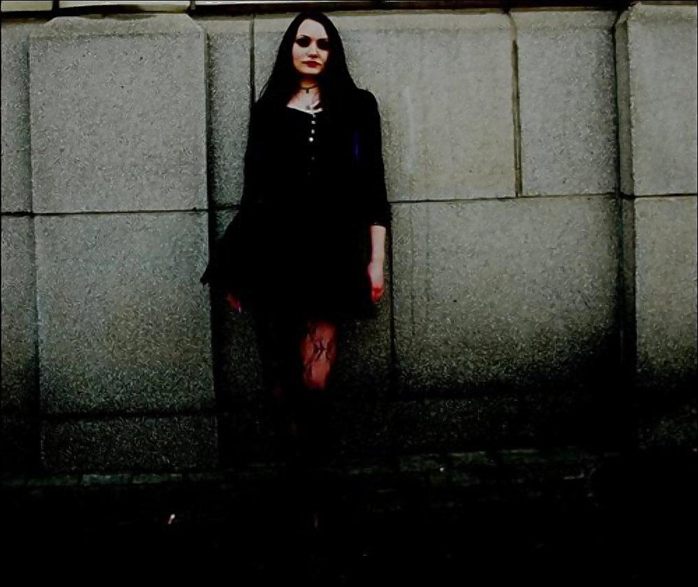 23P Gothic beauties 12