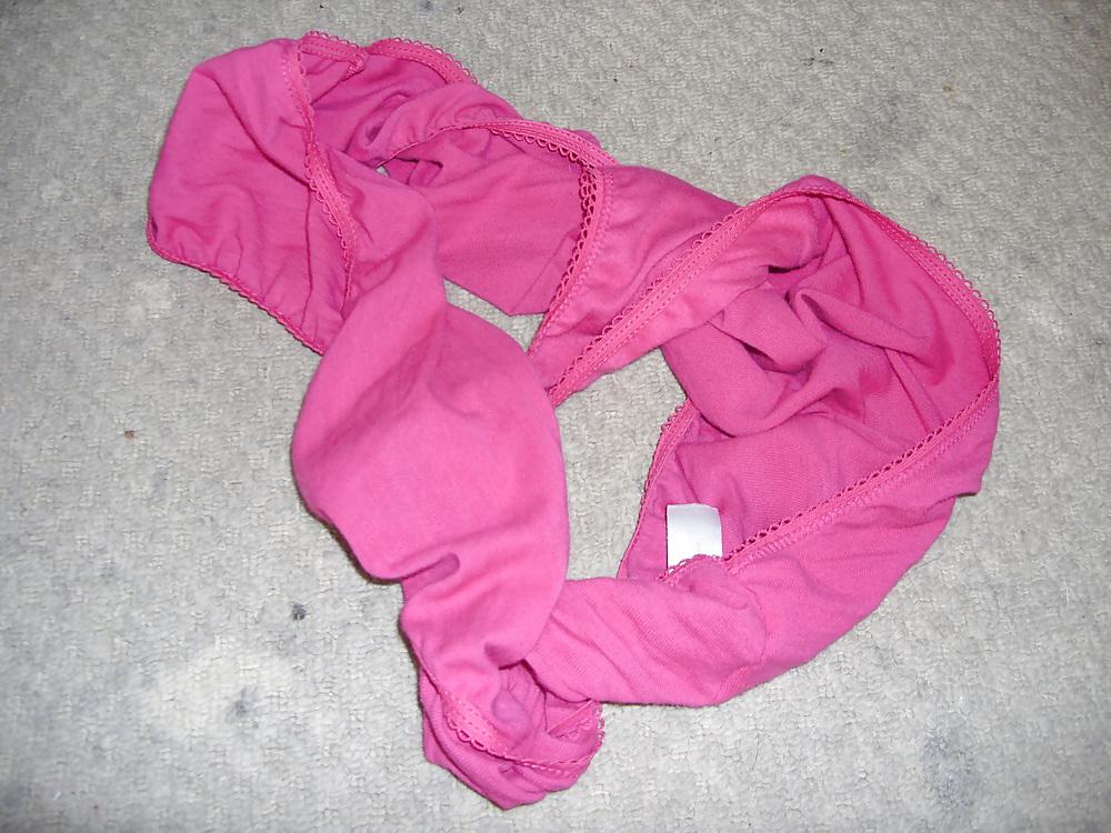 20P The wife's sexy red knickers