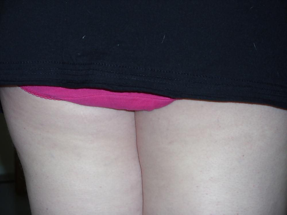 20P The wife's sexy red knickers