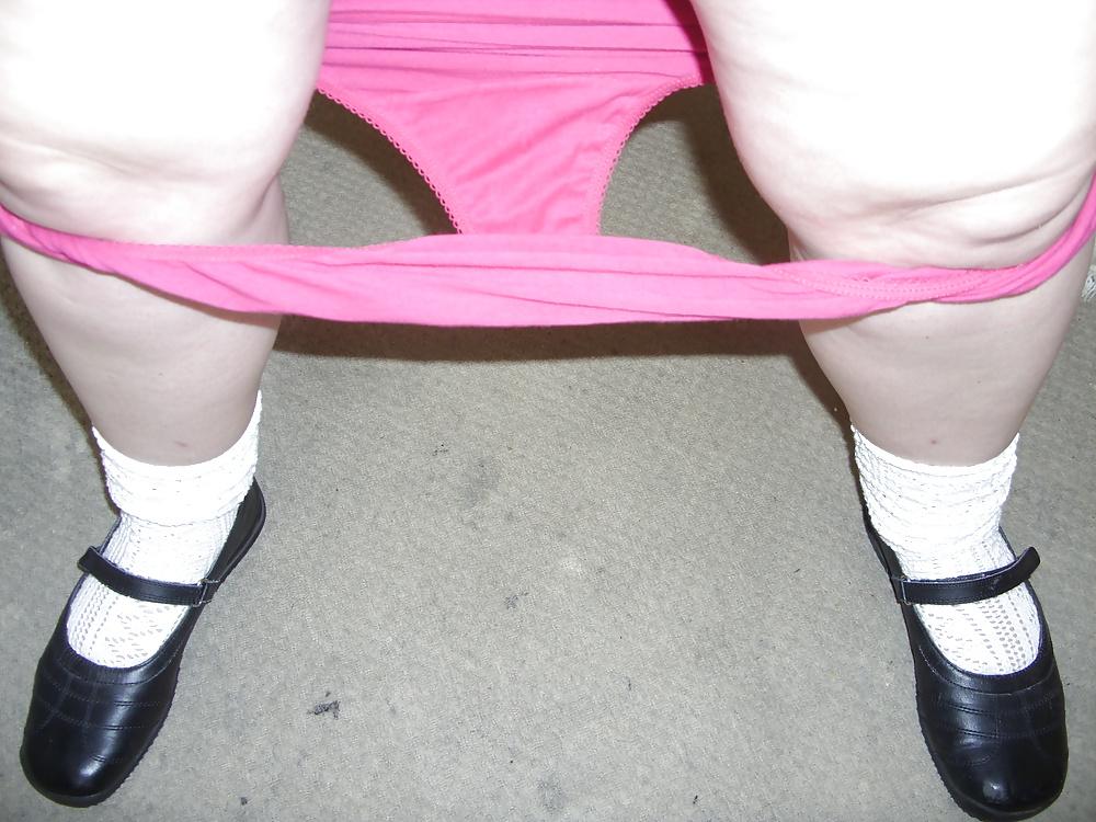 20P The wife's sexy red knickers