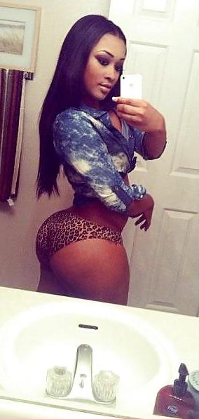 25P Thick black booty