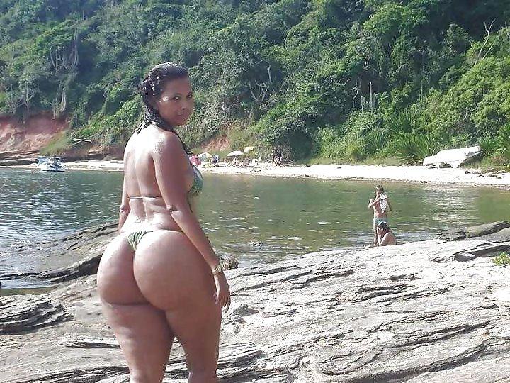 25P Thick black booty