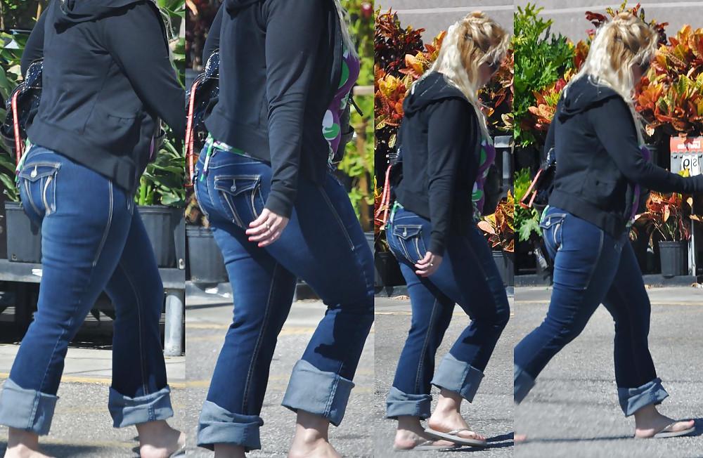 15P Chubby Girls in Public - Collages